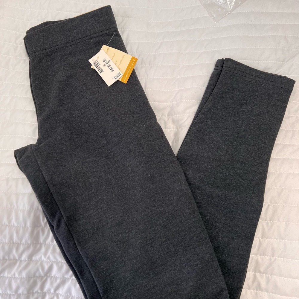 NWT Aeropostale fleece leggings